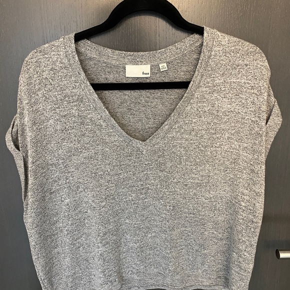 Grey Wilfred Free cropped sweater - Picture 1 of 2